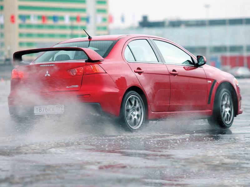 Mitsubishi Lancer Evolution Mitsubishi Lancer Evolution